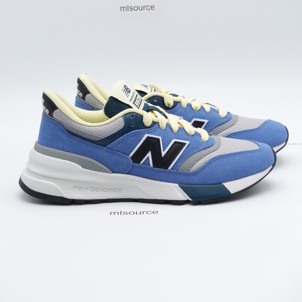 NEW New Balance 997R Suede Sneakers U997RCSA Sea Stone - Picture 3 of 8